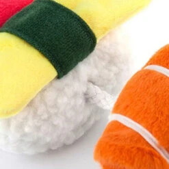 P.L.A.Y. Pet International Classic - Sushi Toy -Happy Hundchen Geschaft international classic sushi toy 198110 0500 none