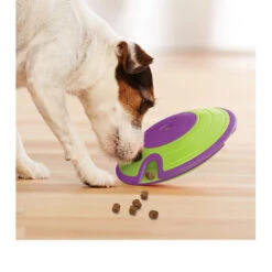 Nina Ottosson Dog Treat Maze -Happy Hundchen Geschaft nina ottosson dog treat maze 96110 0500 none